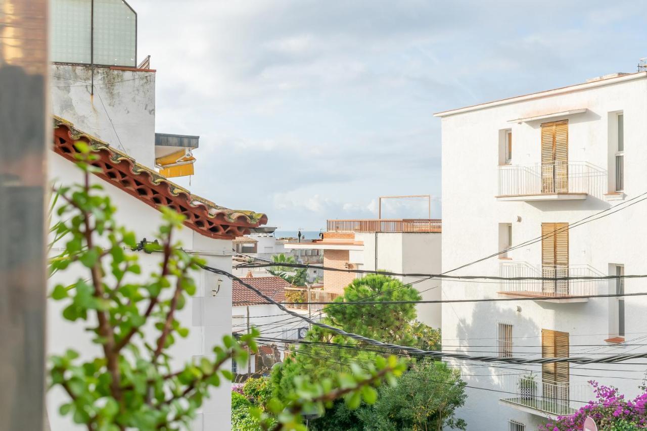 Sant Sebastia Moderno Apartamento A 100 Metros De La Playa Sitges Exterior photo
